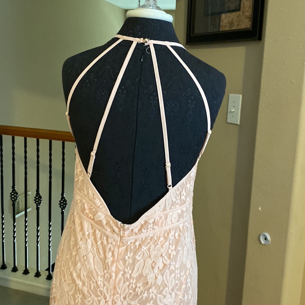 Dress - Picture 4 of 9